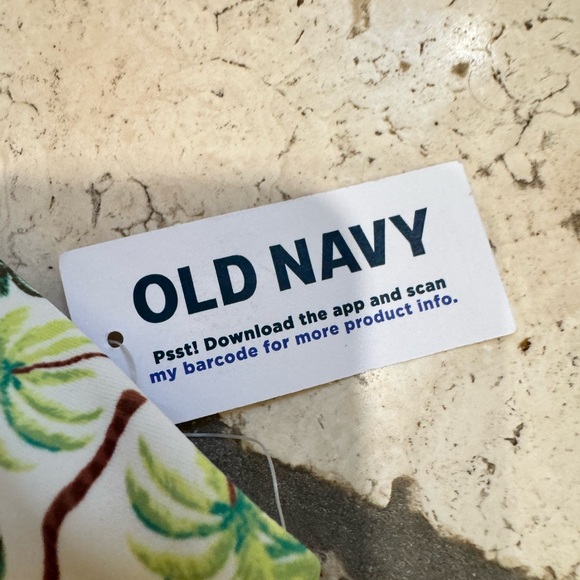 New with Tags Old Navy 2 piece swimsuit /bathing suit! NOTE: Top is XXL … - Picture 4 of 7